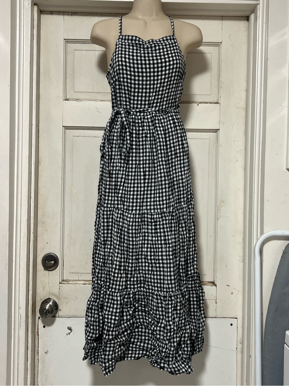 Old Navy Black and White Shirred Gingham Maxi Dress with Tie Waist XS